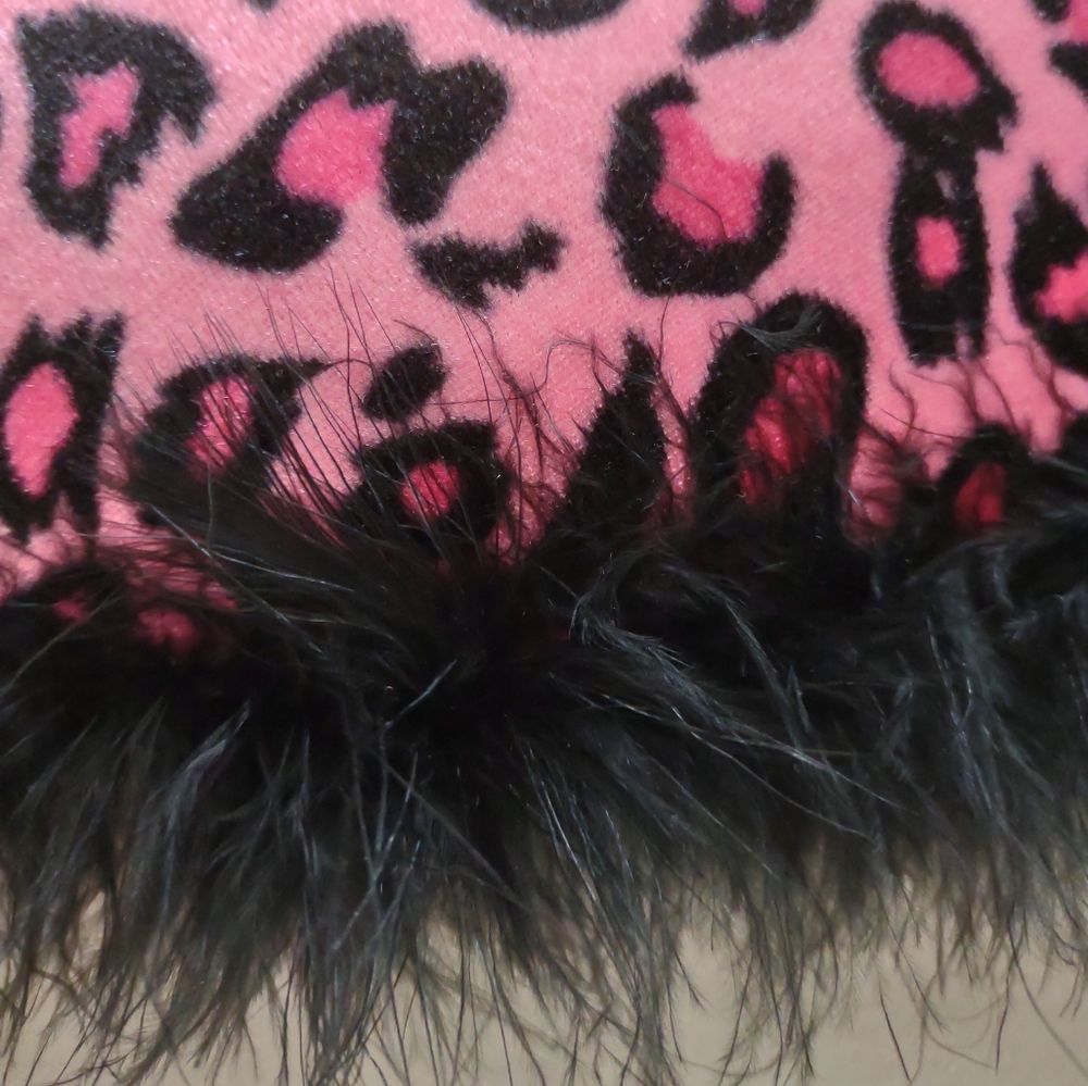 Velvet round Pink Bleu pillow Cushion feather trim Leopard Animal Print - Picture 6 of 6